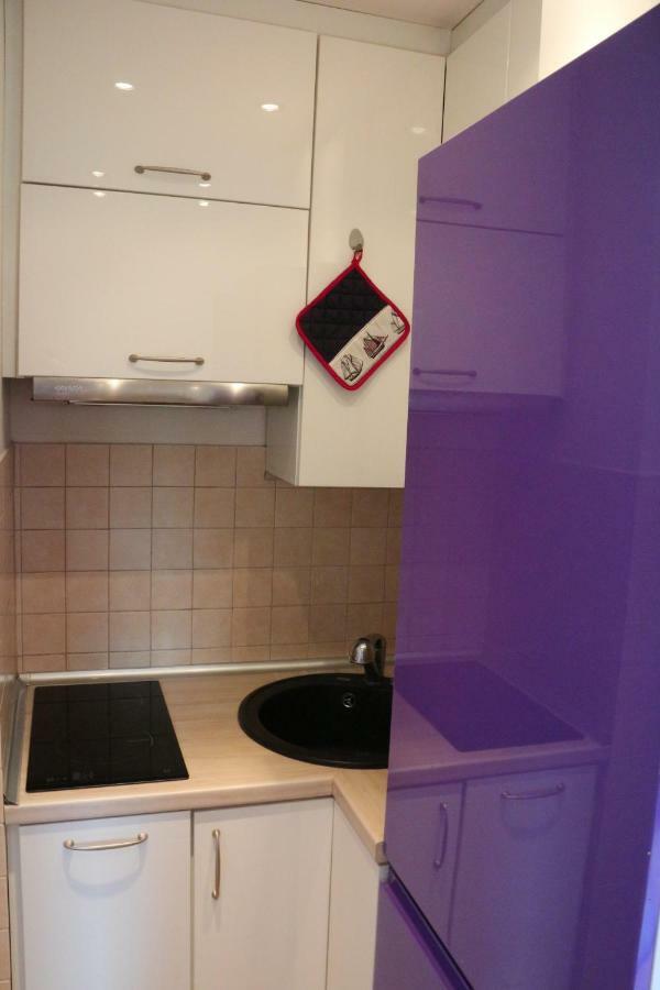 Old Town Garden Apartment Netflix Varsovia Exterior foto